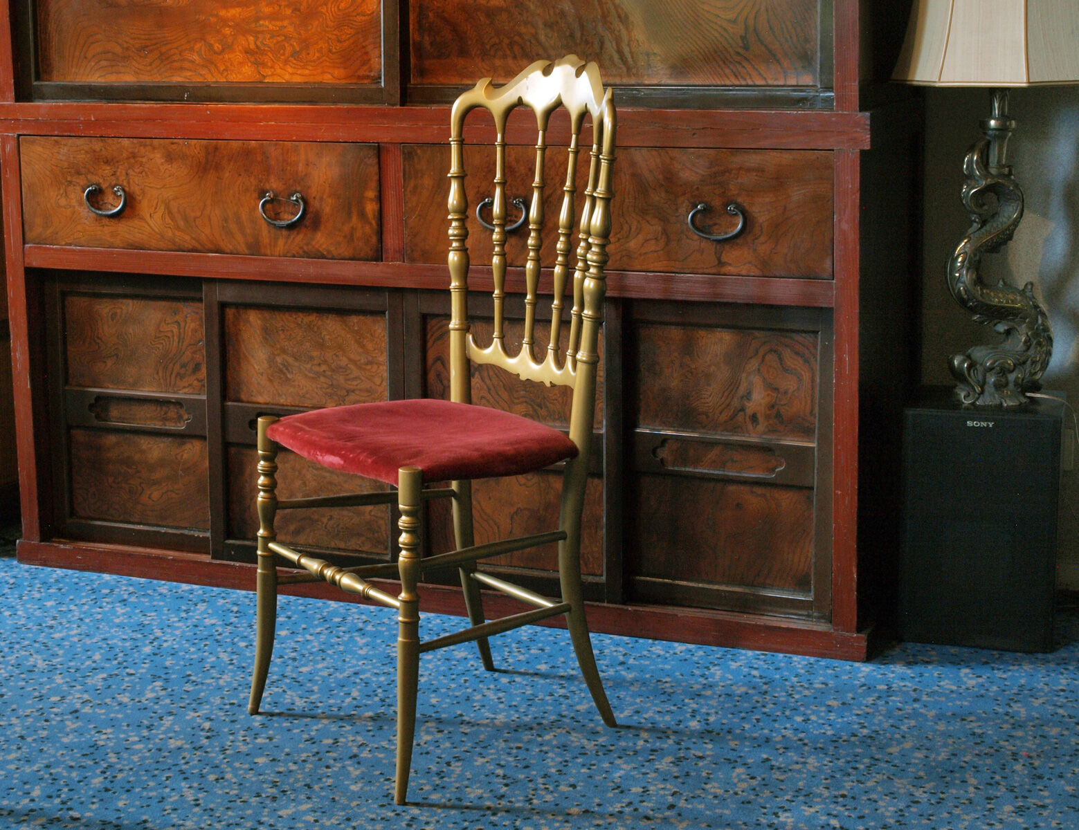 Chaise Napoléon III style Chiavari en bois doré