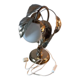 Lampe vintage avec feuilles dorées