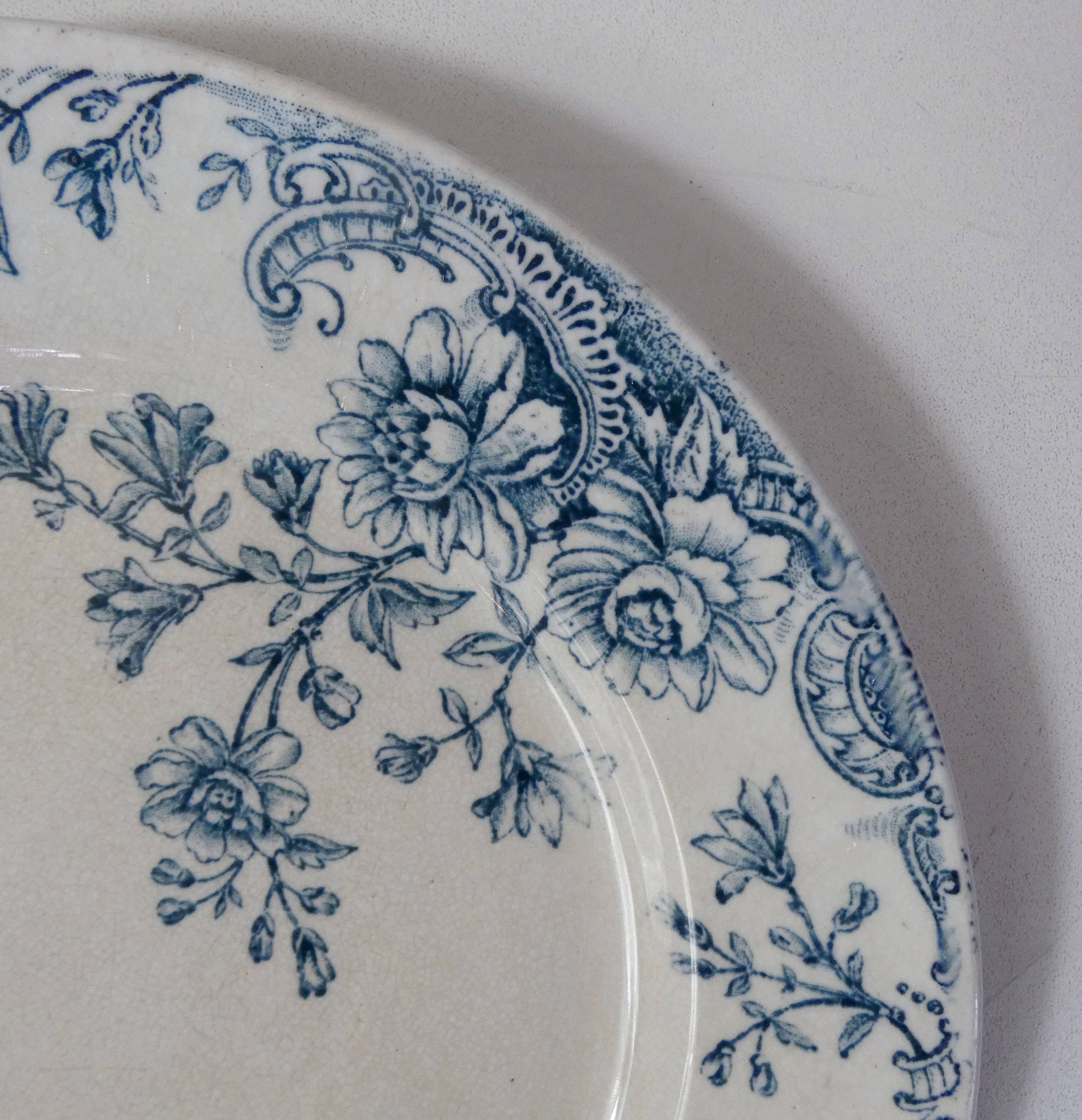 Terre de fer 4 assiettes plates fleurs althaea