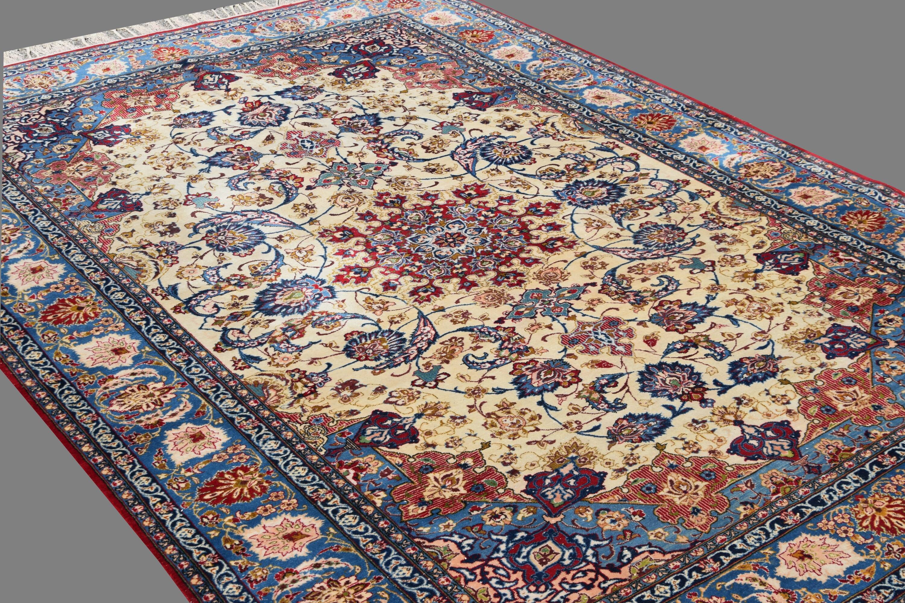 Grand tapis d'orient Ispahan – Iran, époque du Shah : 258 × 375 cm