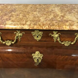 Secrétaire galbé de style Louis XV