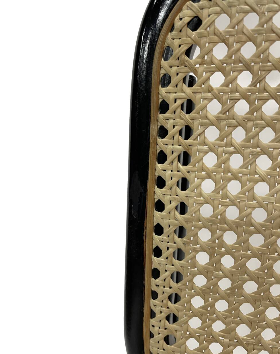 Chaise design Cesca modèle B32 en noir - structure noire