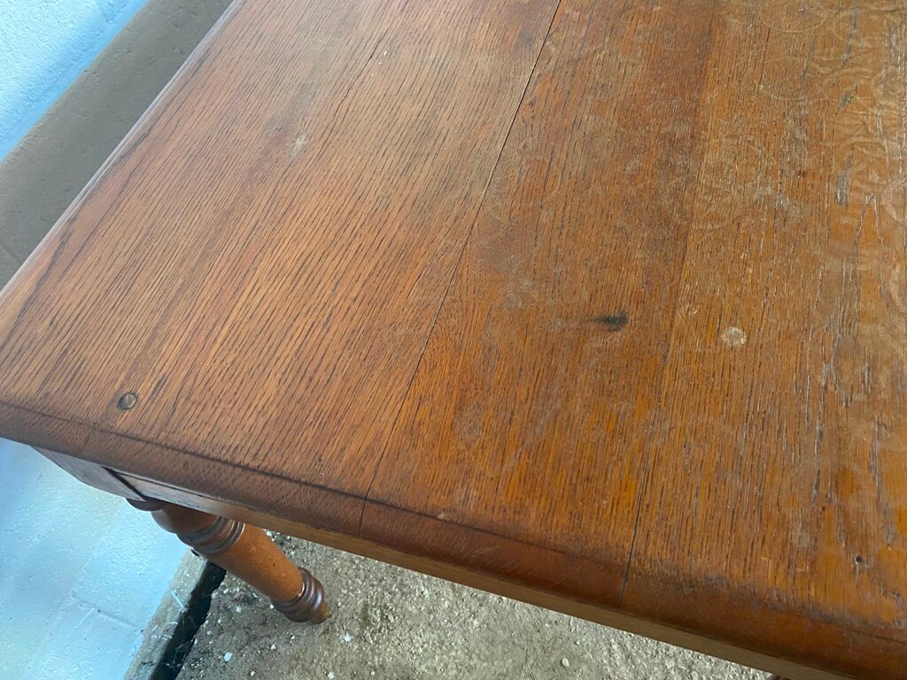 Solid oak desk with 2 drawers feet turned