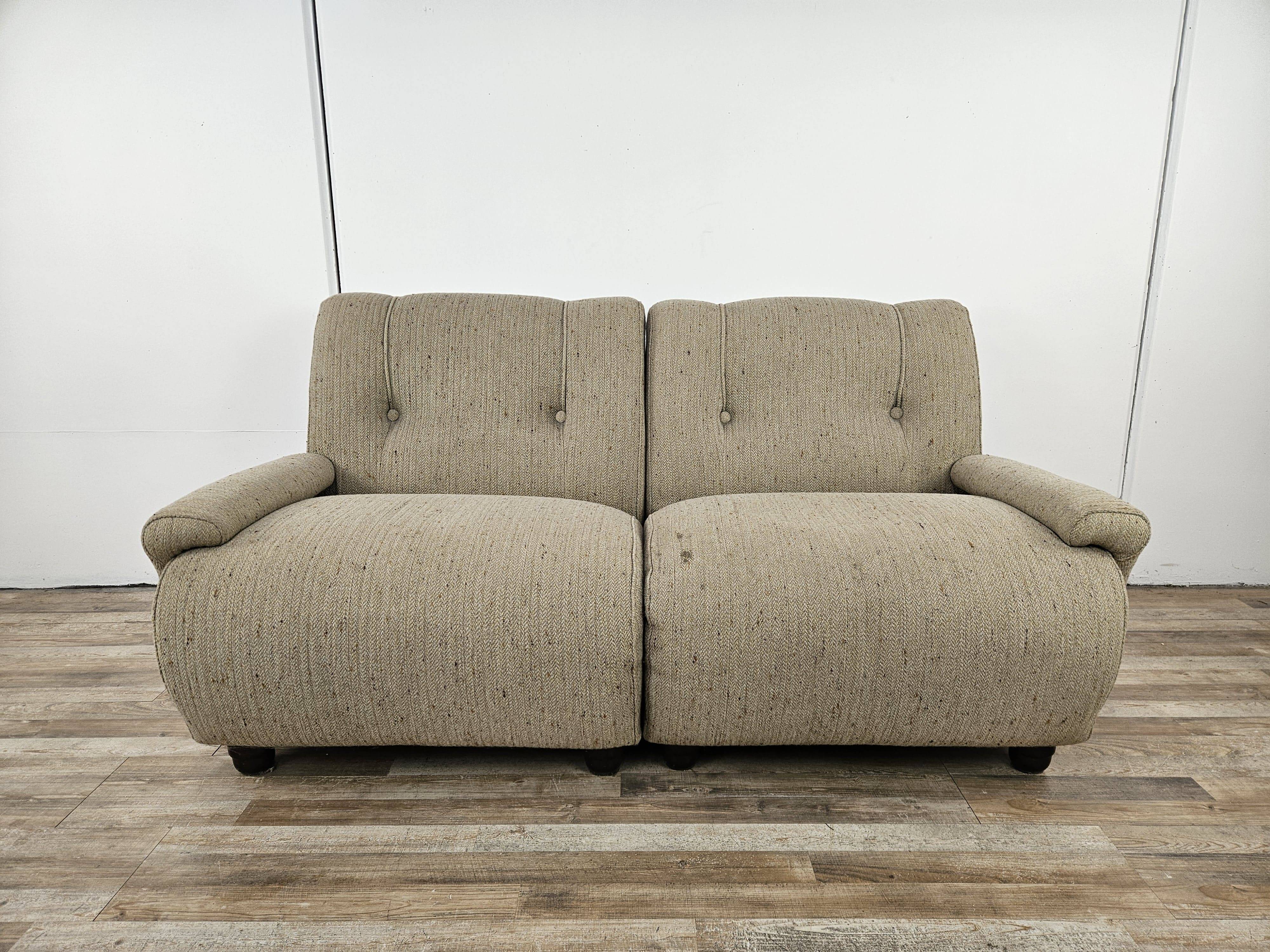 Canapé modulable années 70 à trois places en tissu