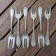 Set of 6 silver-plated oyster forks with floral decoration
