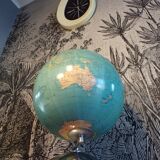 Columbus illuminated globe Ø32cm