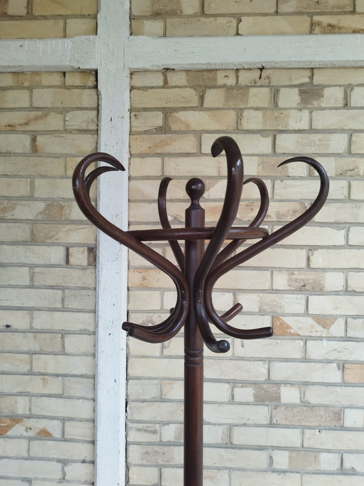 Vintage coat rack peroquet