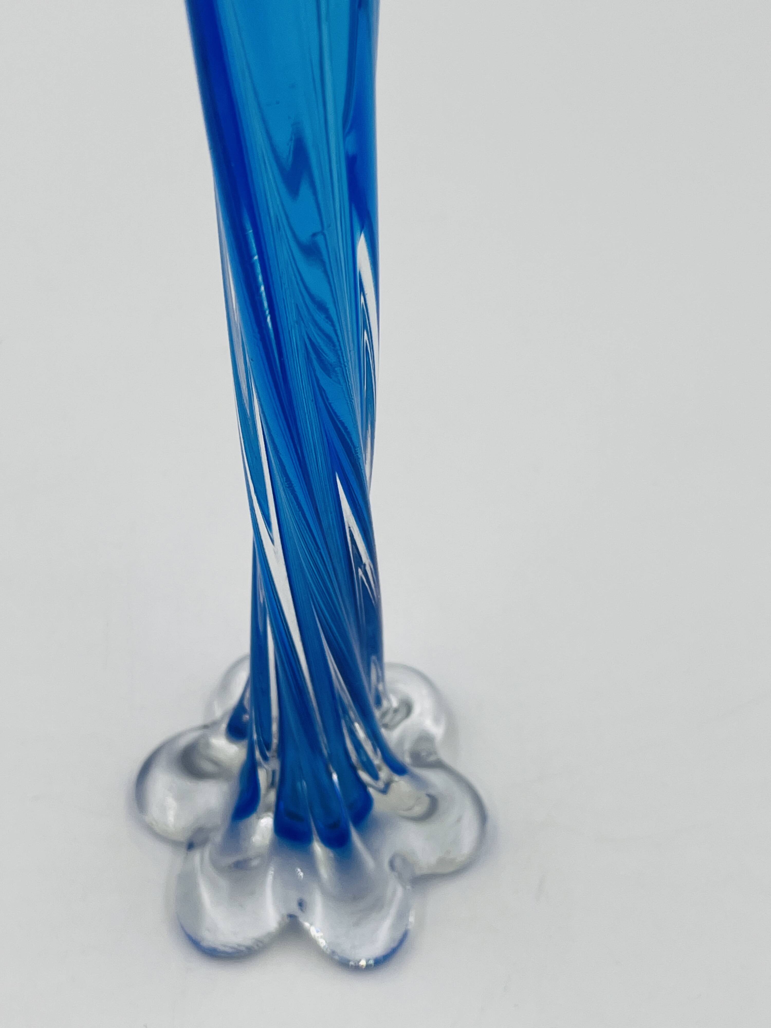 Blue elephant soliflore