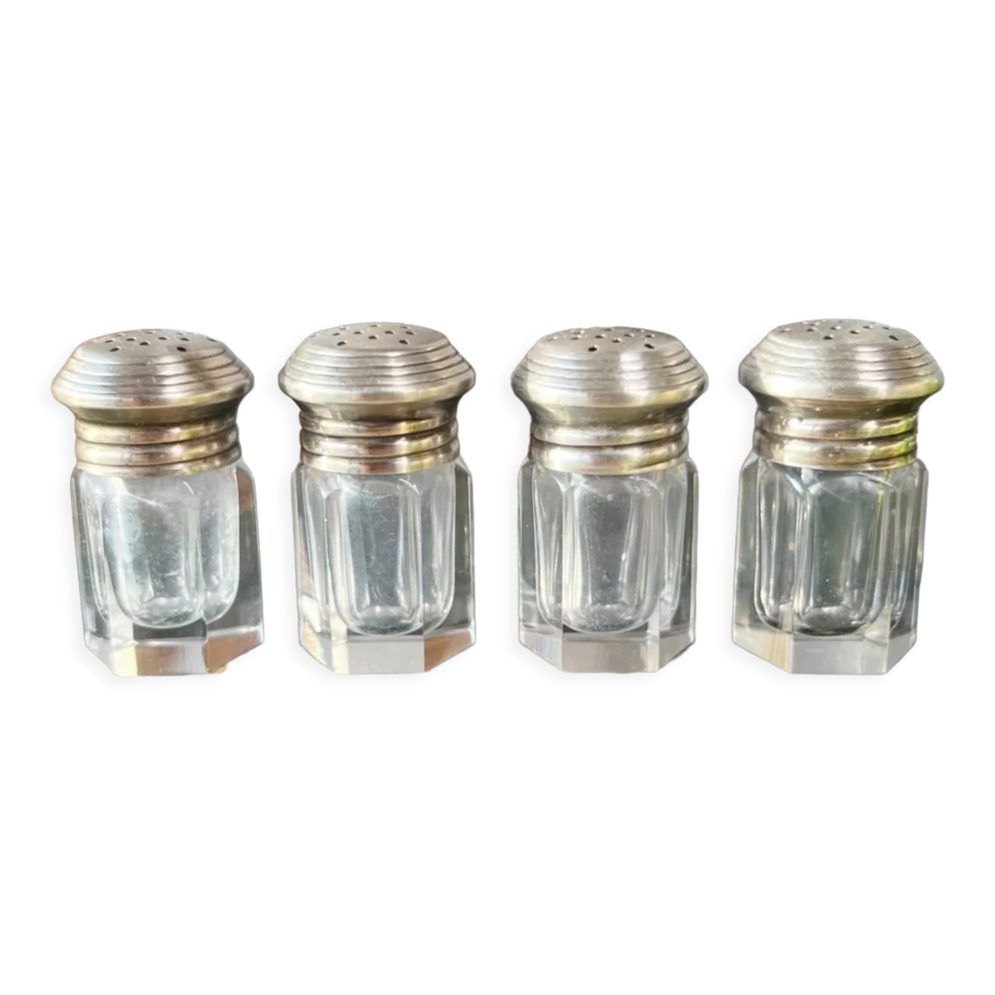 Suite of 4 individual salt shakers, silver & crystal