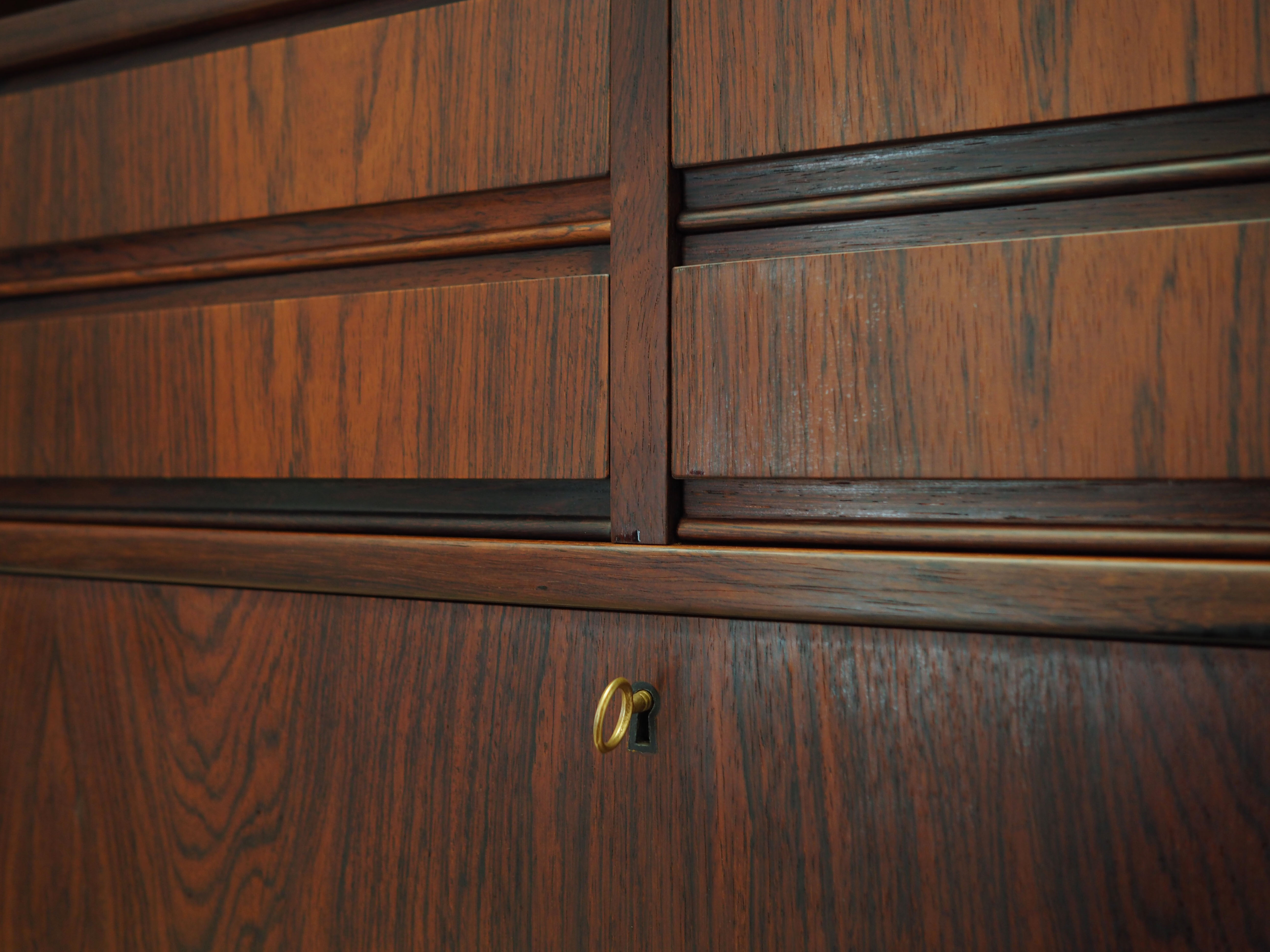 Bibliothèque en palissandre, design danois, années 1970, production: Danemark