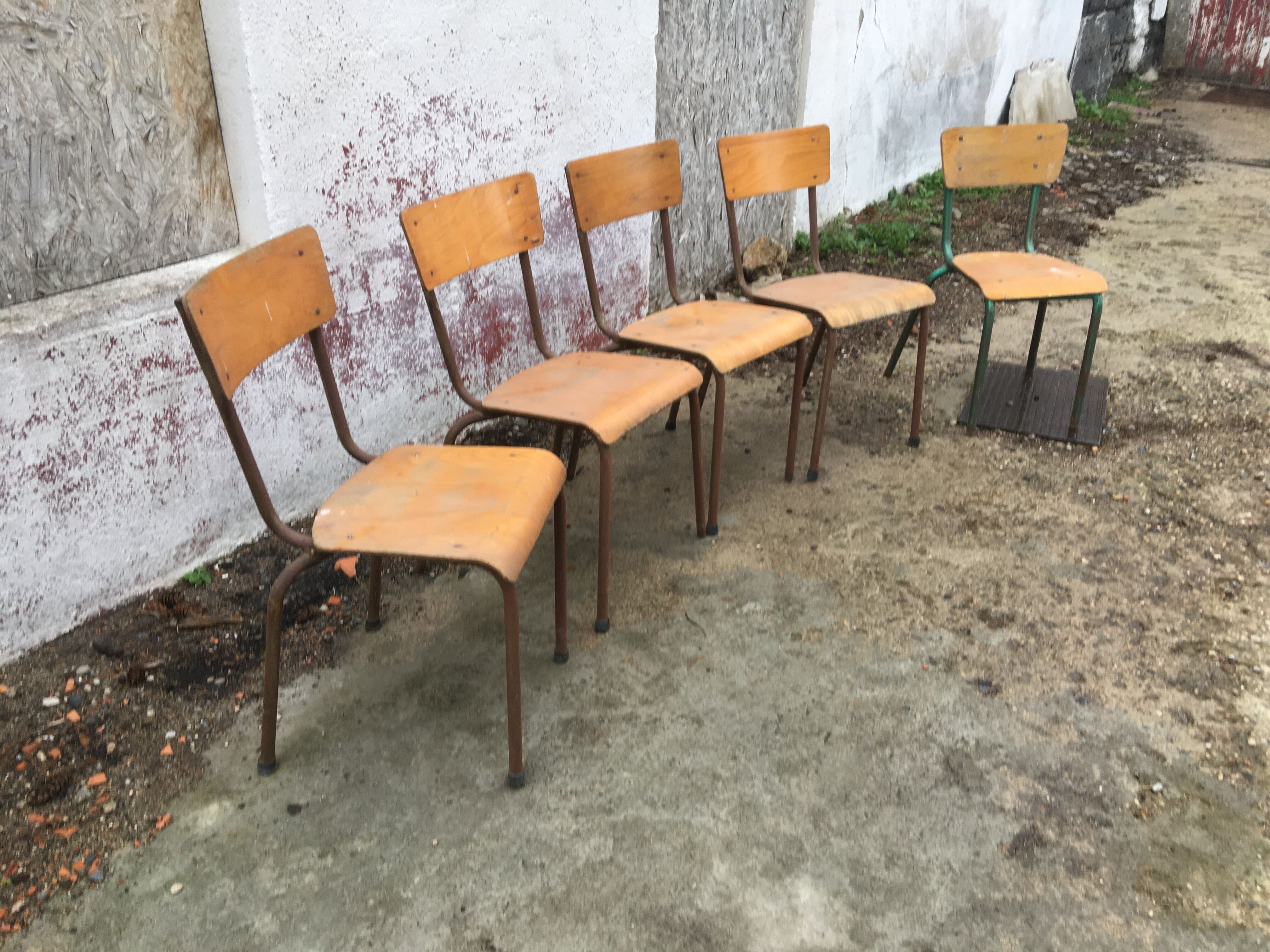 Old vintage school chairs Mullca 511