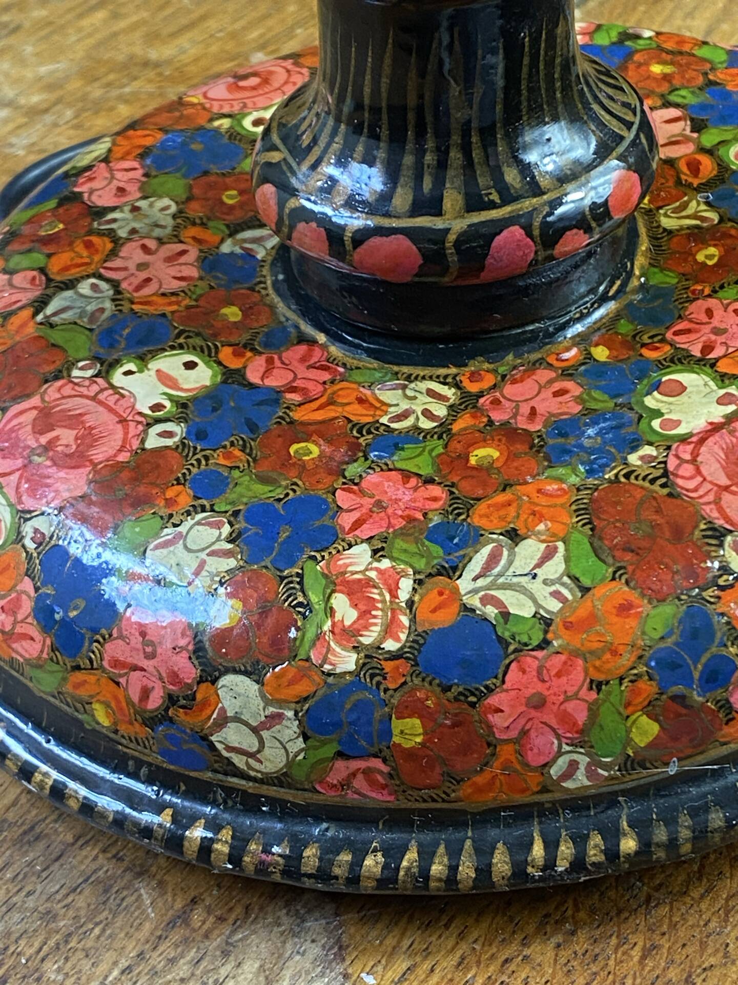 Kashmiri lamp base