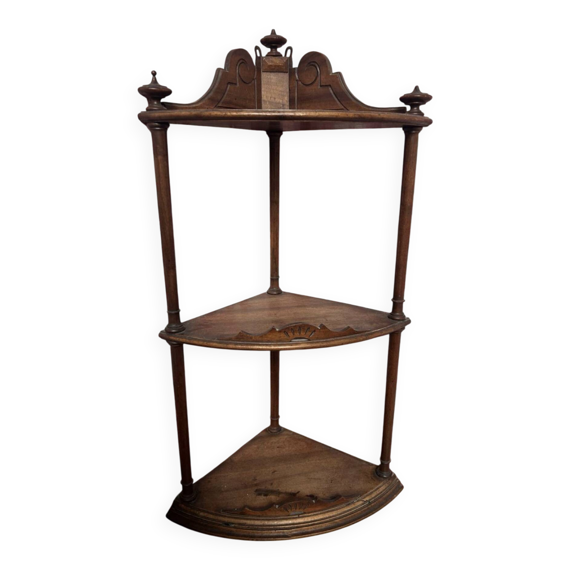 Small 19th-century corner shelf in walnut – beautiful cabinetmaking work.
