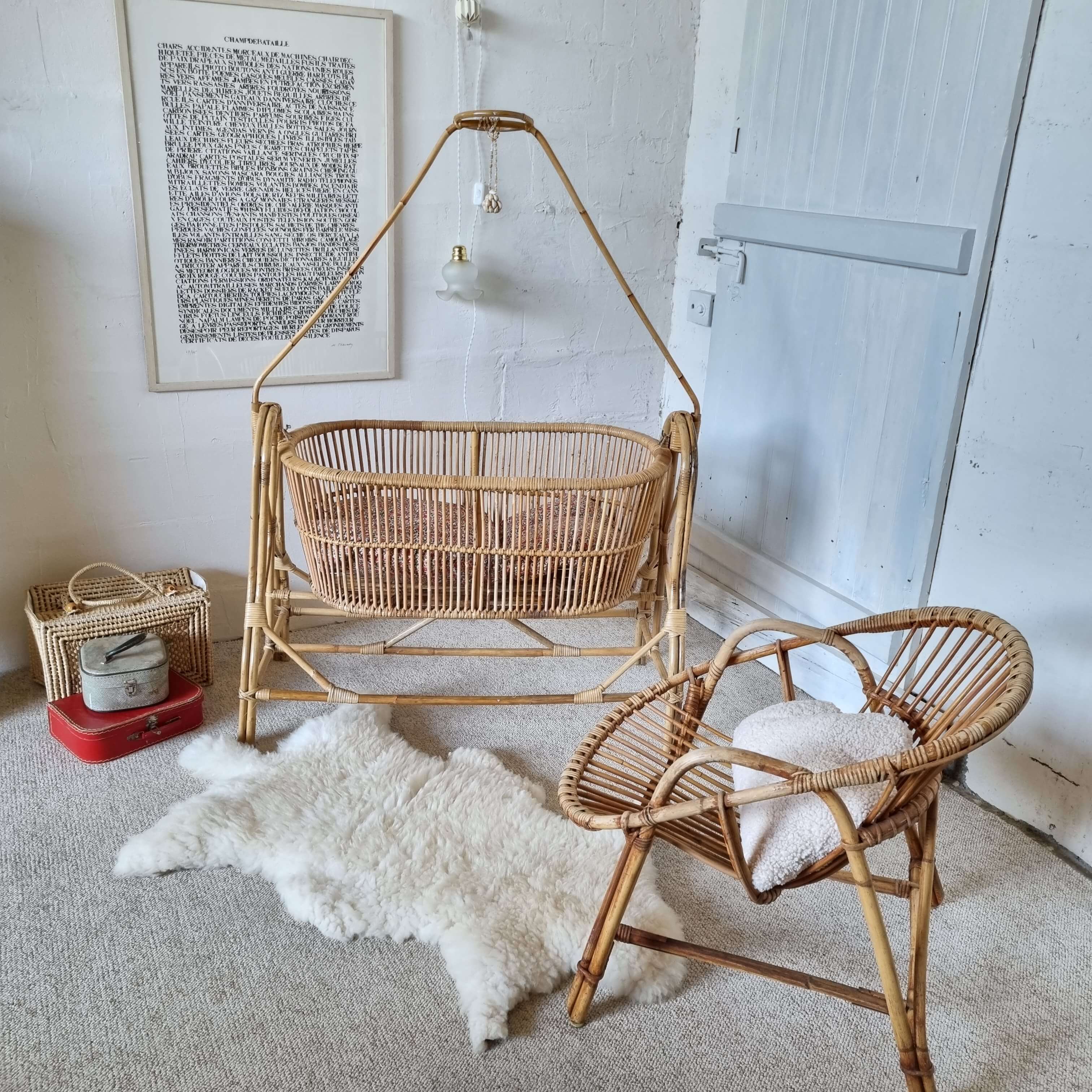 Rattan cradle