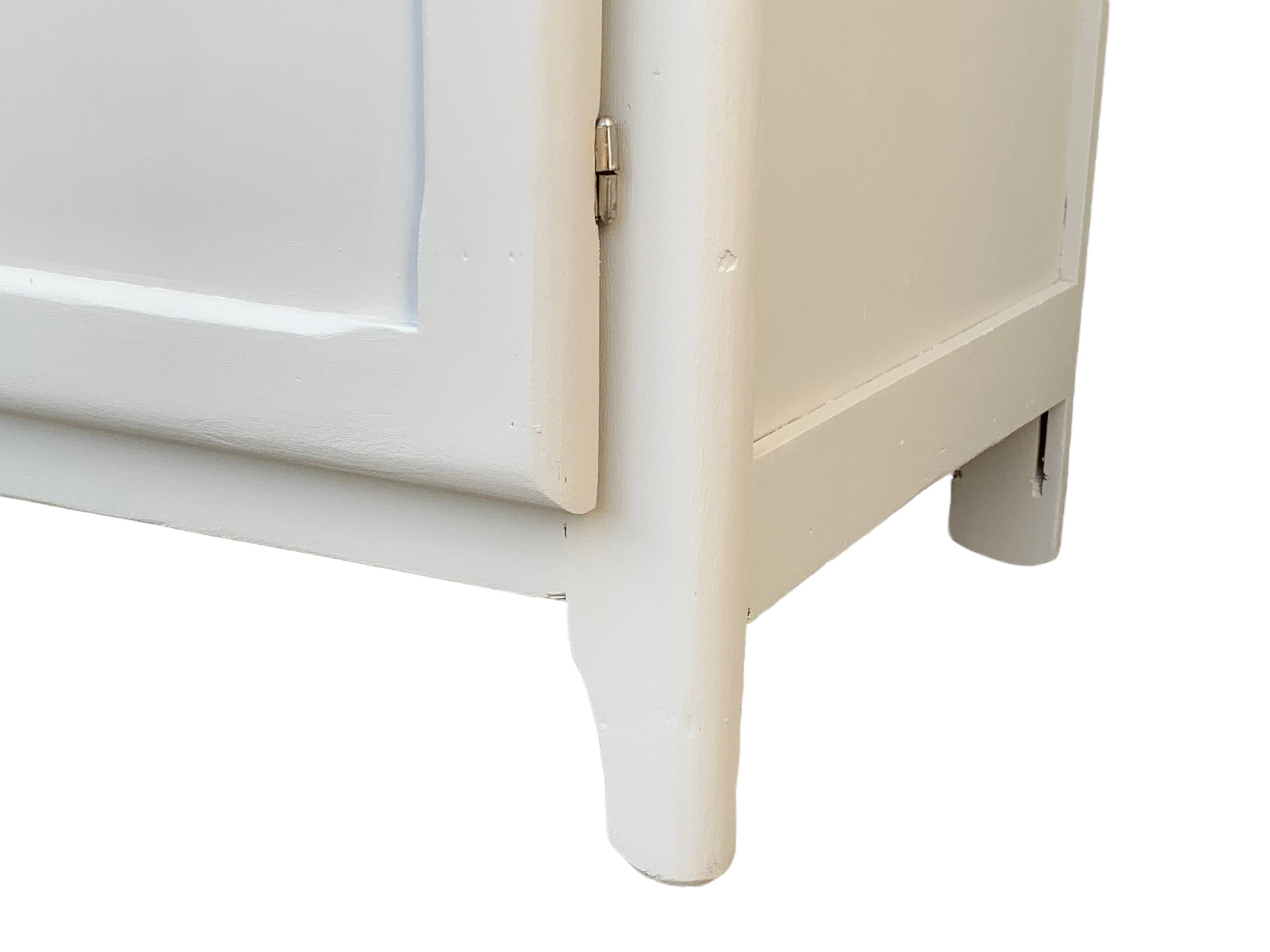 Asymmetrical Parisian wardrobe 1940