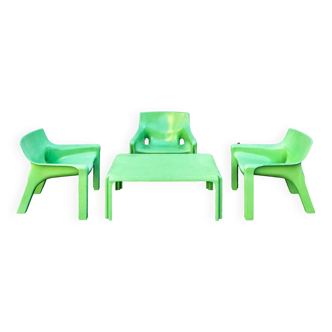 Green Vicario Armchairs and Arcadia coffee table by Vico Magistretti for Artemide, Italy, 70's, Set