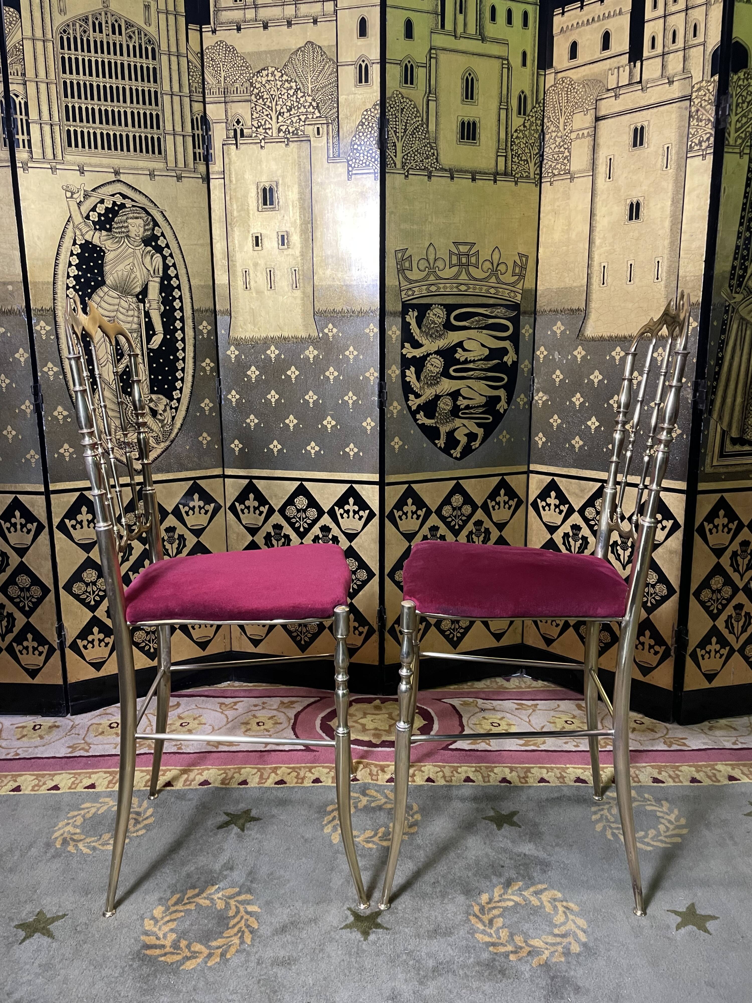 Pair of Italian chiavari chairs in solid brass