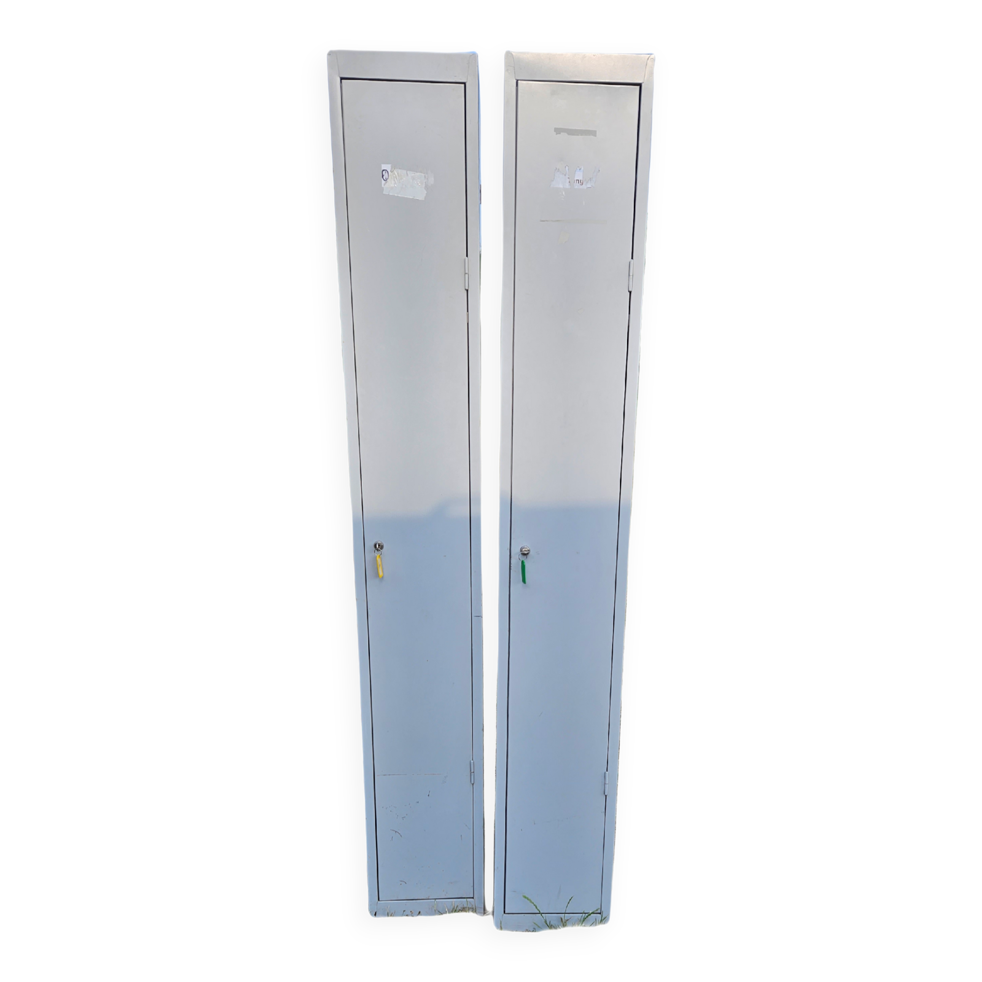 One-door metal industrial cloakroom