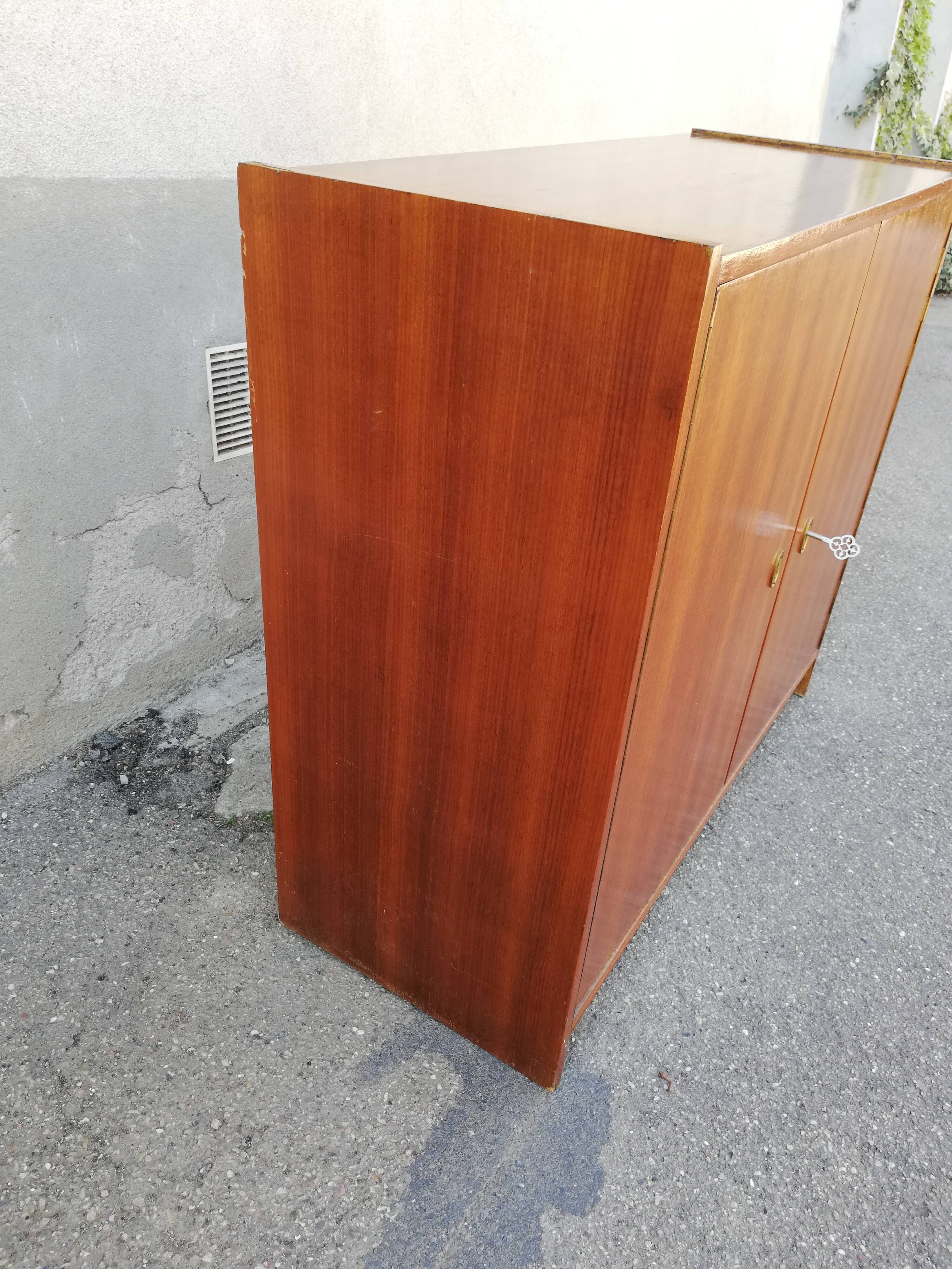 Vintage 2-door buffet