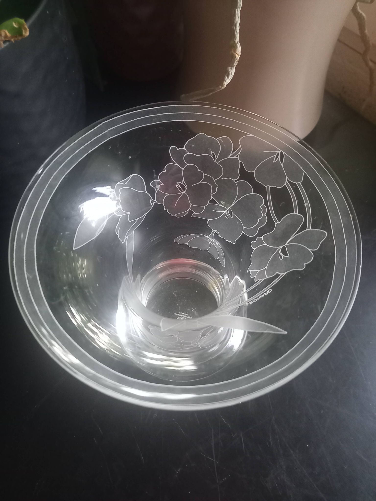 Leonard vase for Hutschenreuther in vintage glass