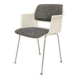 Vintage armchair by A. R. Cordemeyer for Gispen editions