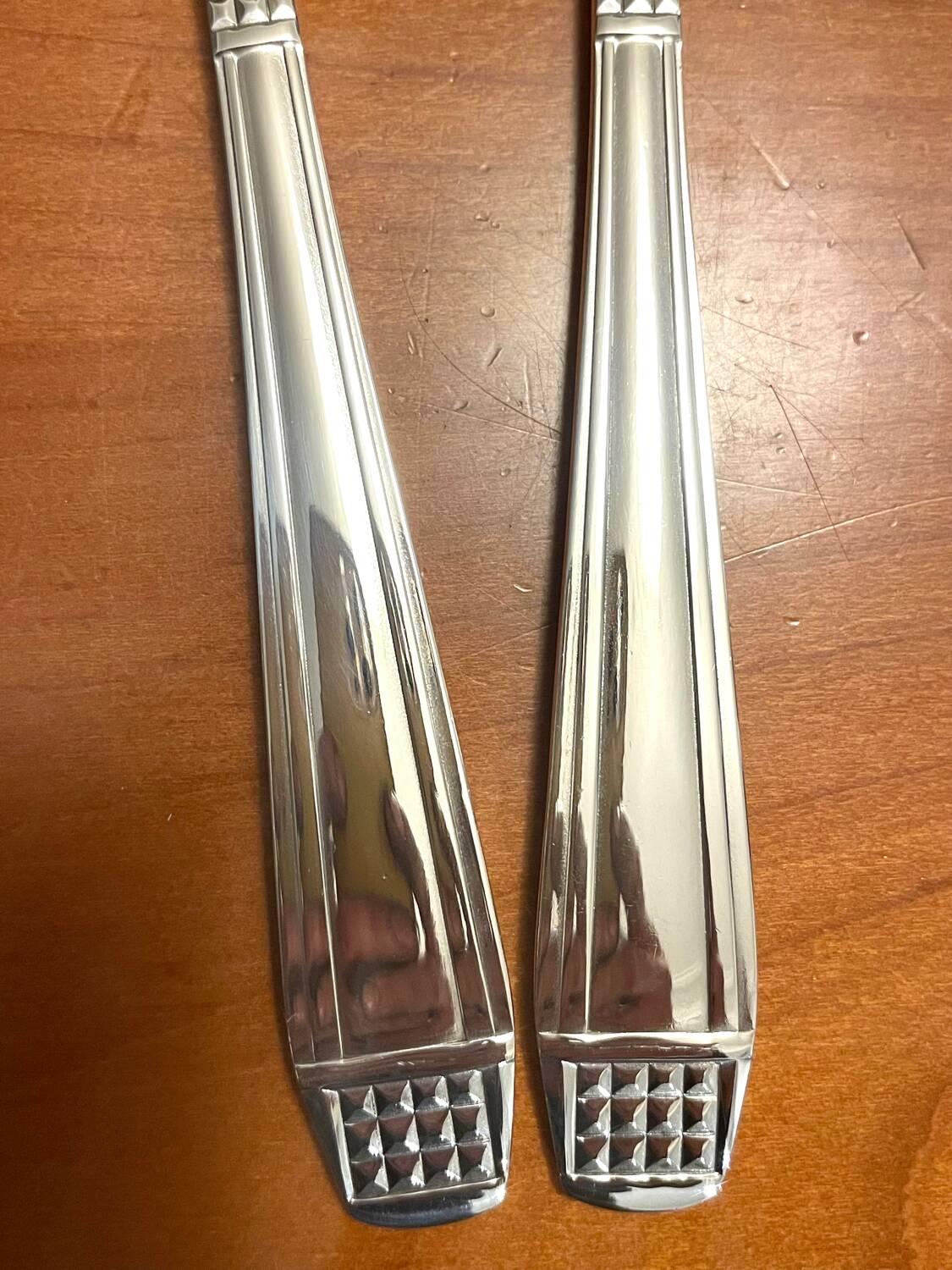 Christofle Alfenide, salad serving utensils in diamond model.