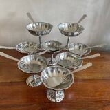 8 ice cream cups and spoons