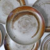 6 flat plates in Vintage stoneware