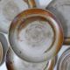 6 assiettes plates en grès Vintage