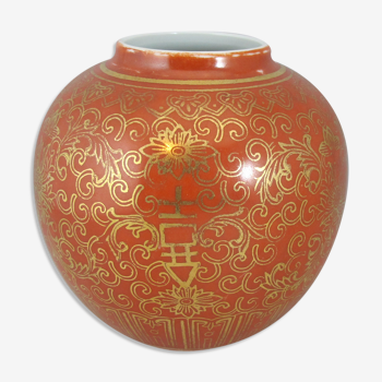 Chinese pot vase