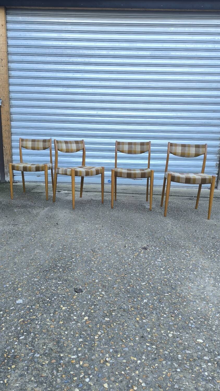 Set of 4 Scandinavian chairs 1970