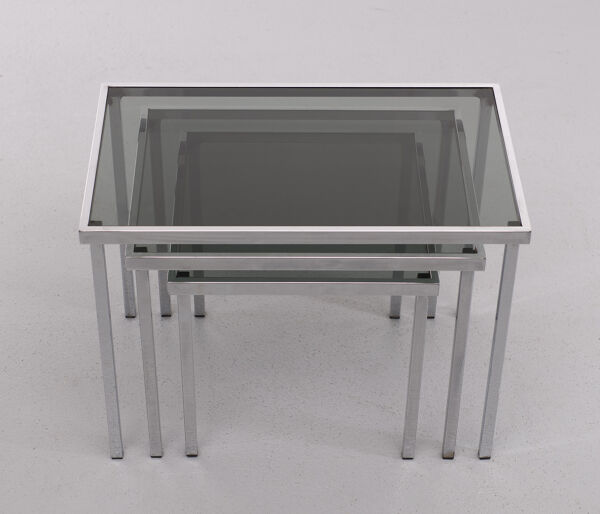 Tables gigognes cadre chromé verre fumé années 1970