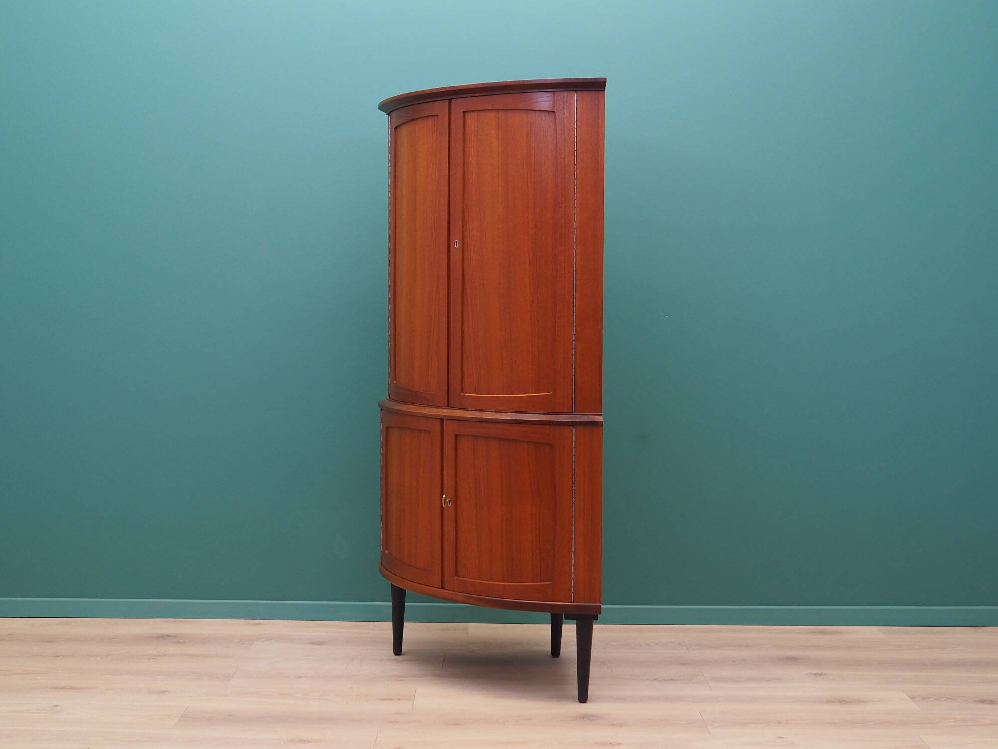 Corner cabinet in mahogany, Danish design, 1970s, production: Denmark