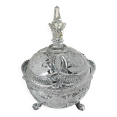 Bonbonnière, drageoir en cristal de bohème, décor de motifs floraux dépolis, pointe de diamant