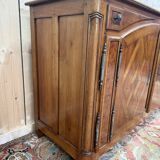 Hunting-style buffet in cherry wood