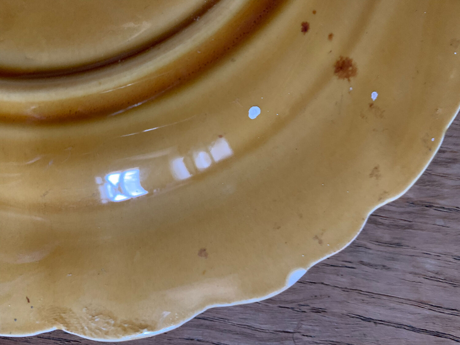 Pair of slip dessert plates