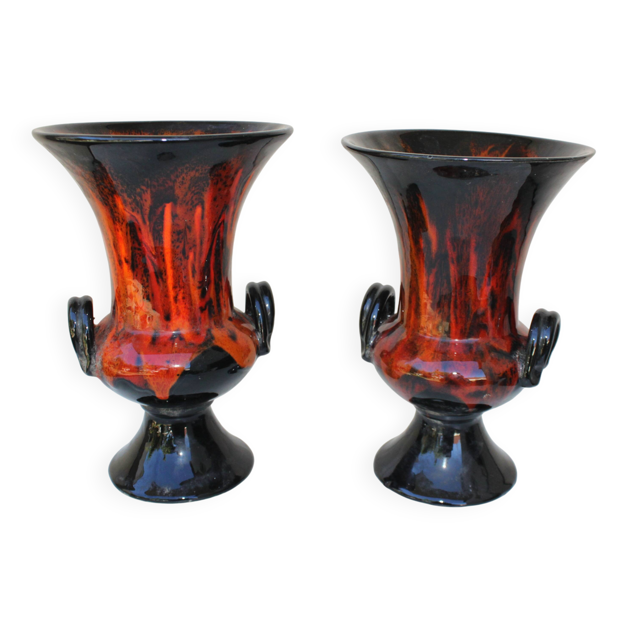 vases 2 handles 1970