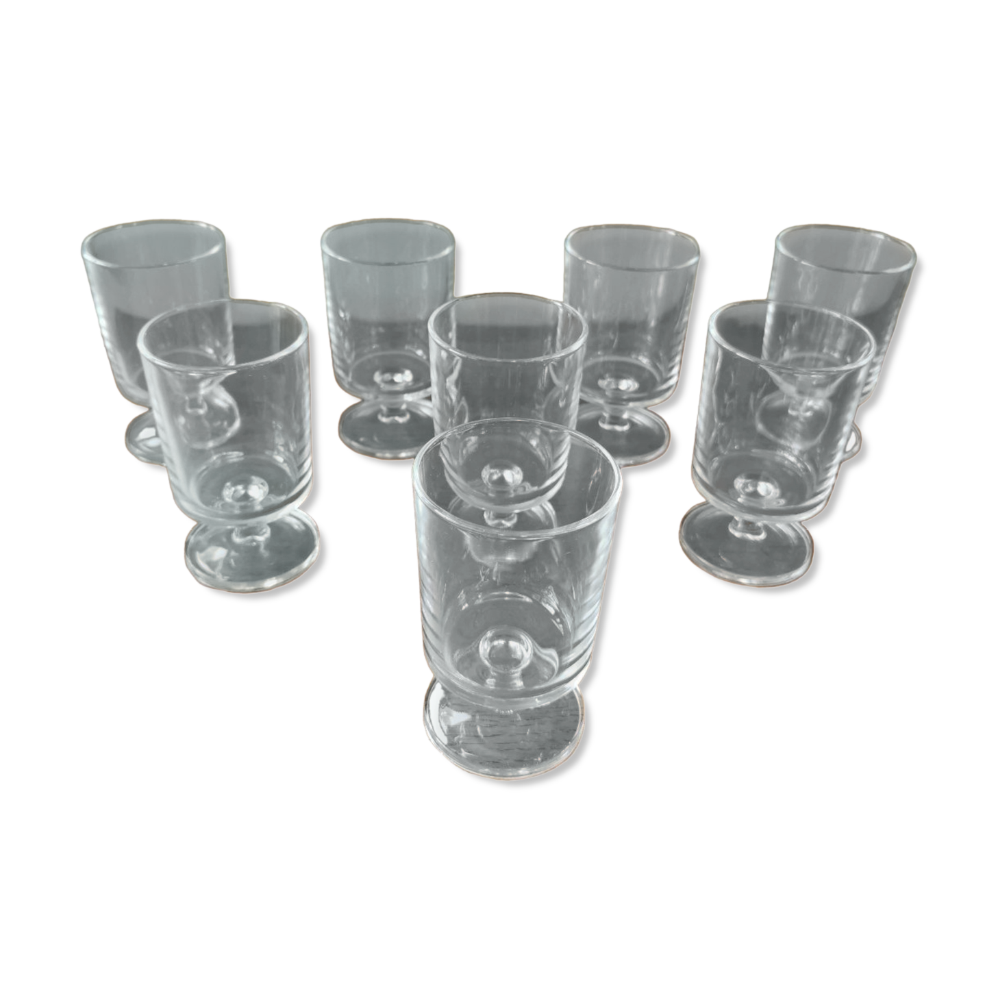 Suite of 8 vintage stemmed glasses