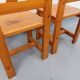 Paire de chaises vintage en pin des années 70 80