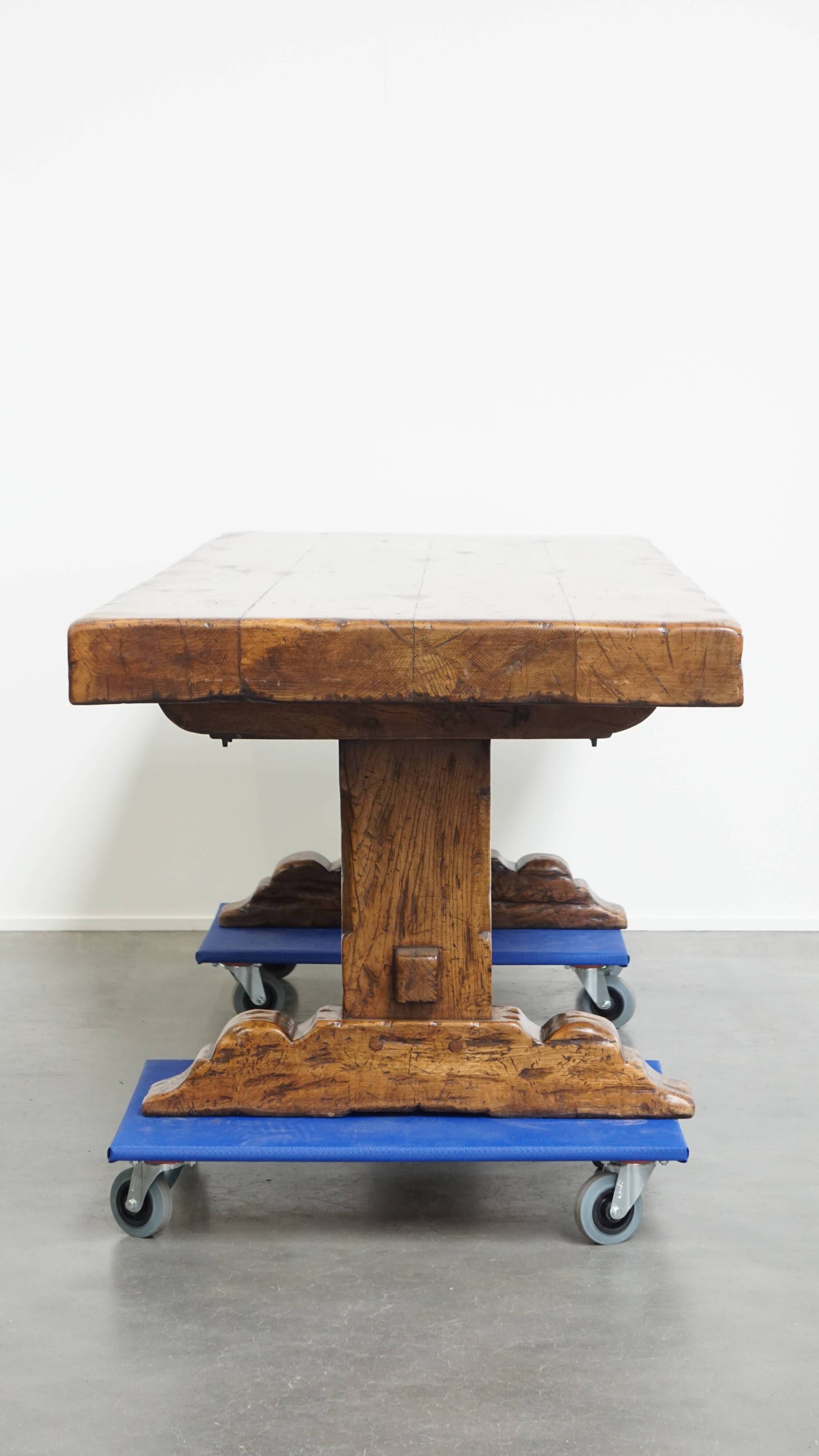 Very Heavy Antique French Table from the Early 1900s in Solid Oak
