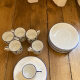 Coffee cups and cups