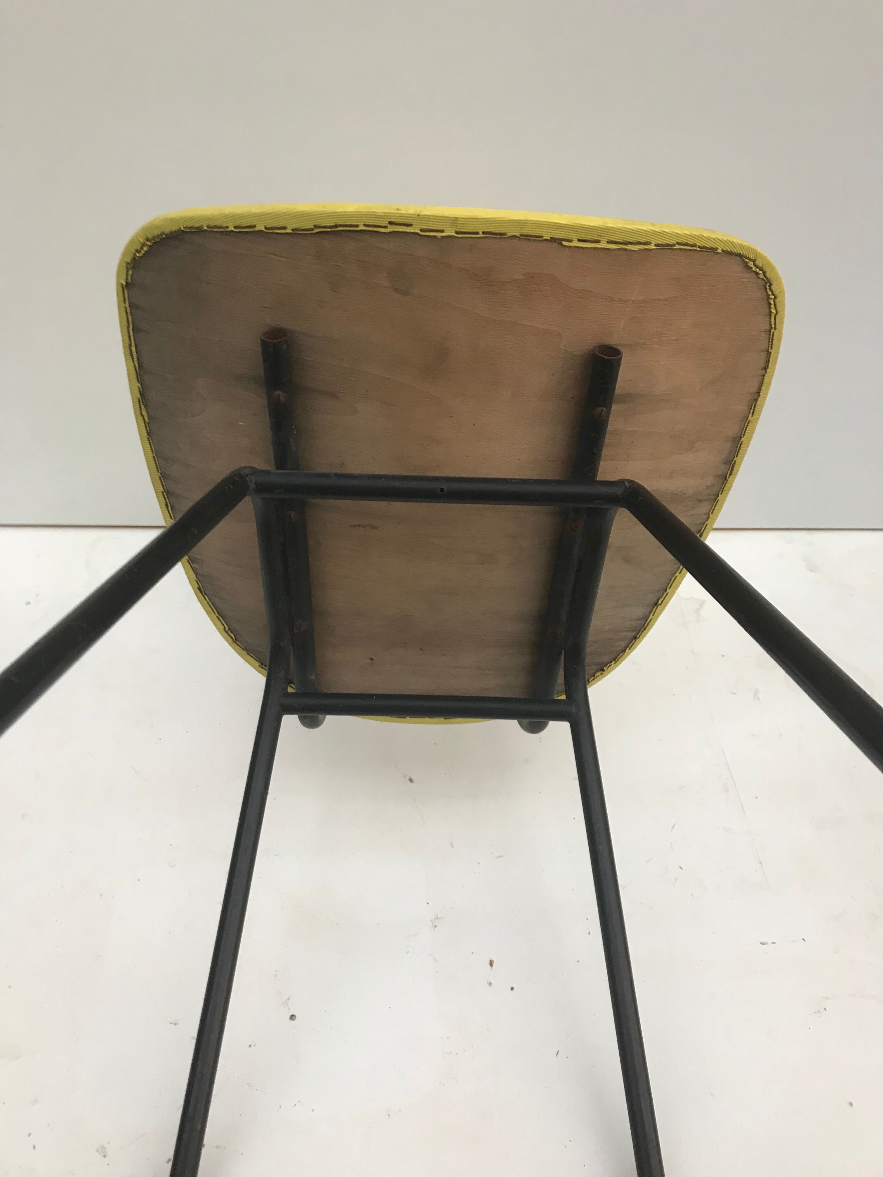 Chair yellow 60