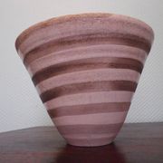 Poterie artisanale, porte-plantes, Raku