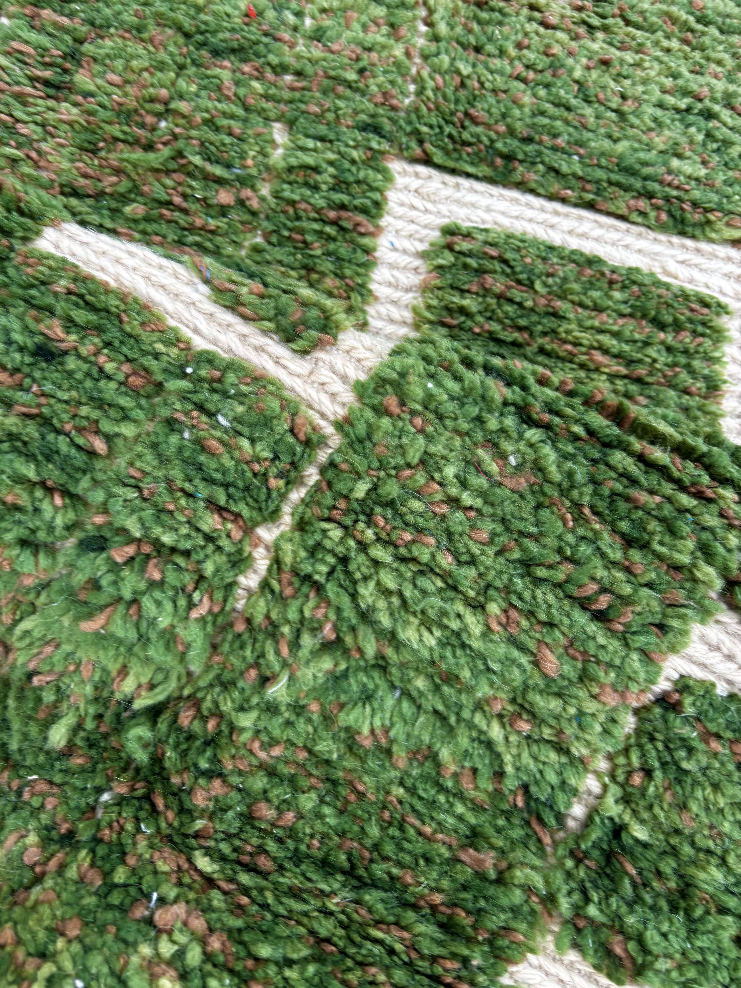 Tapis berbère marocain vert en laine – Tapis couloir artisanal design 80x37