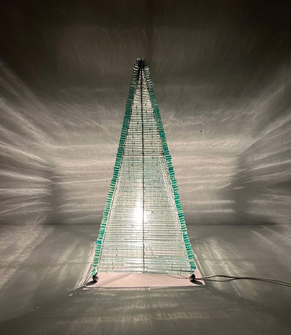 Sculptural pyramid table lamp, glass, France, 1970s.