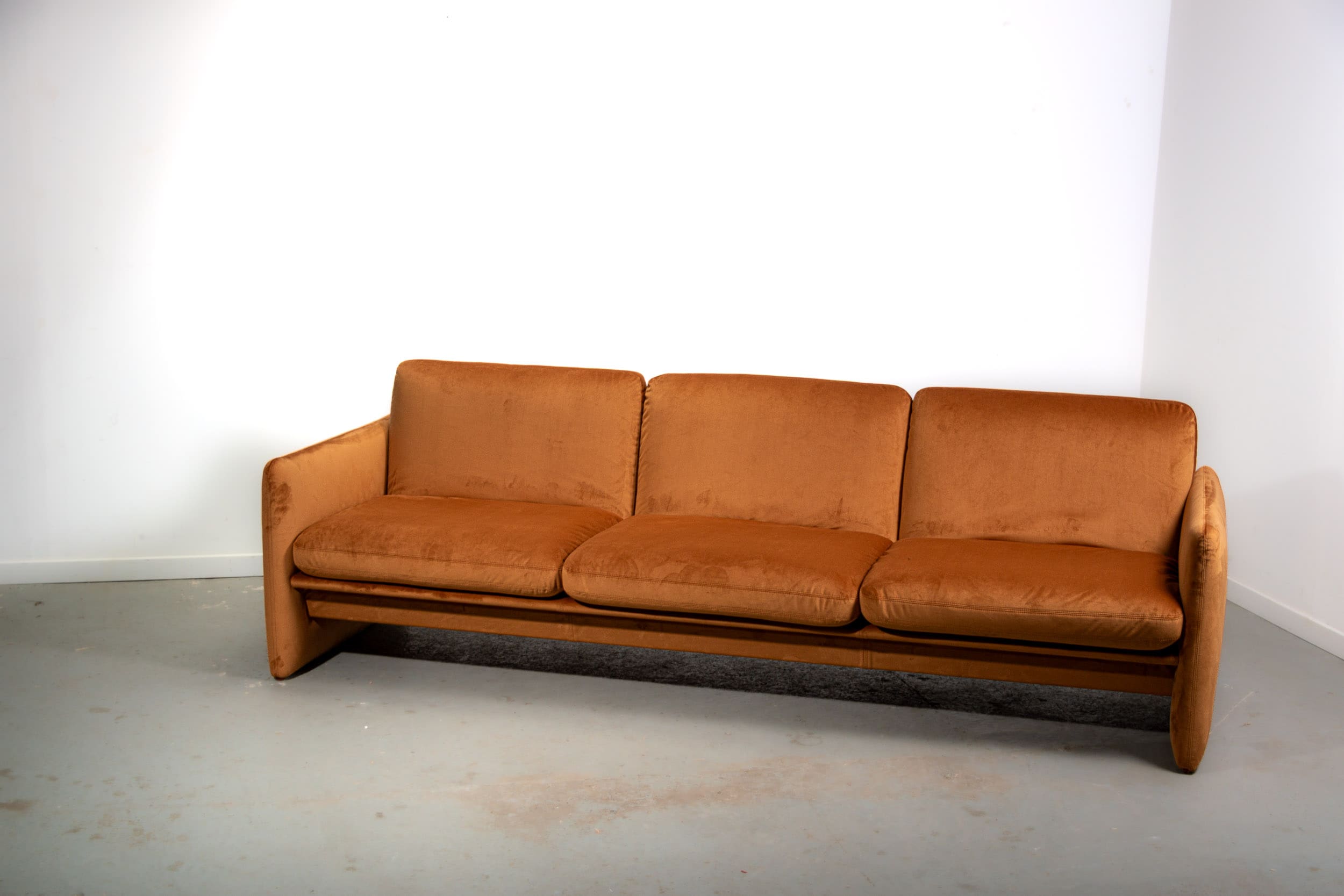 Simone 3-seat sofa by Kazuhide Takahama for Simon International