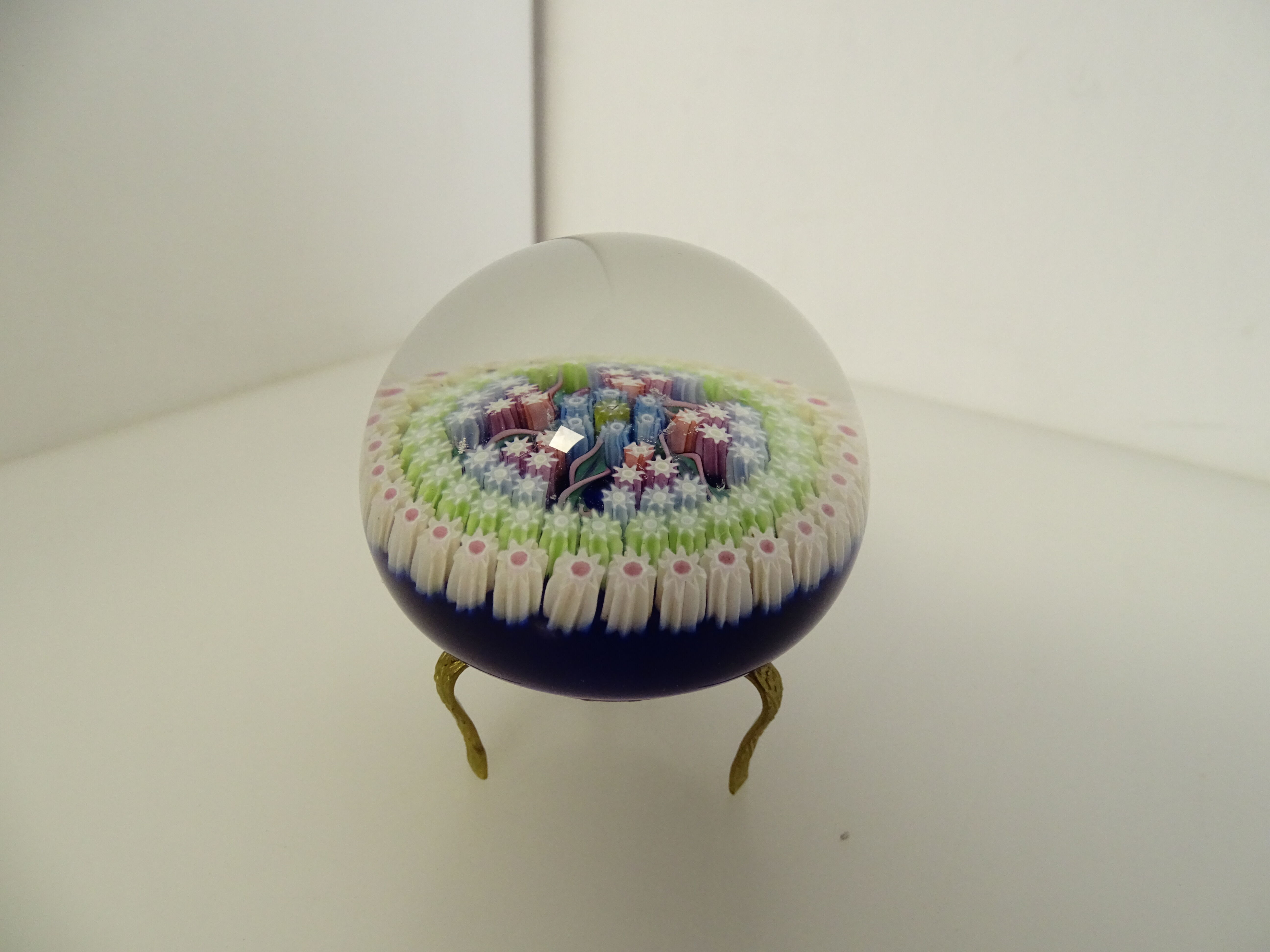 Perthshire millefiori paper press with a parchment ball