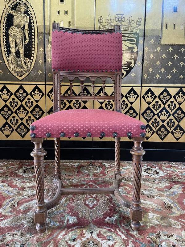 Set of 6 Renaissance style carved walnut chairs - Haute époque