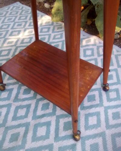 Side table / Trolley on wheels