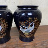 Set of 2 black Italian ceramic vases with swan pattern